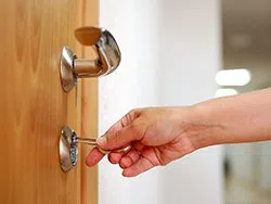 City Locksmith Services Wilsonville, OR 503-305-9512